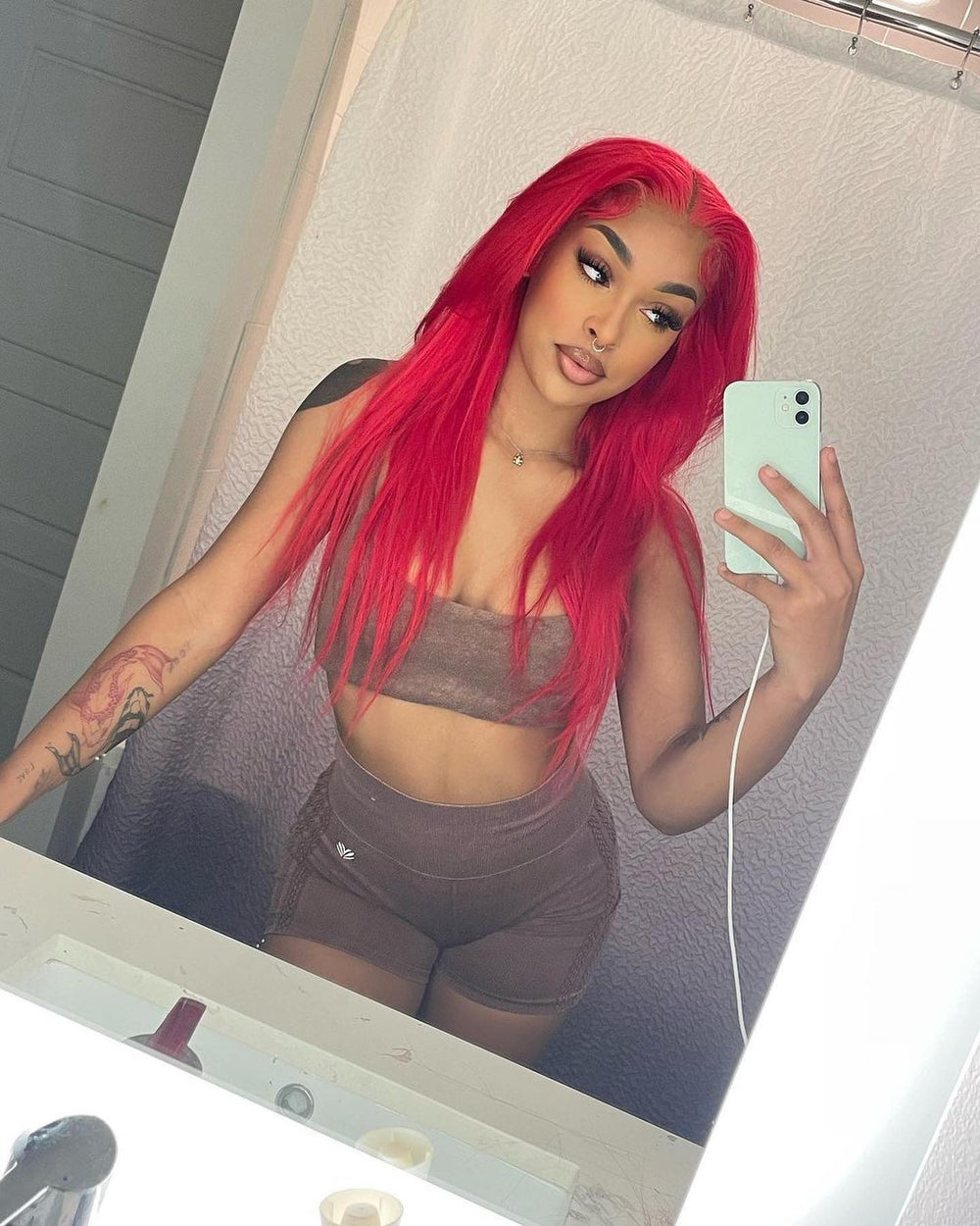 red lace wig