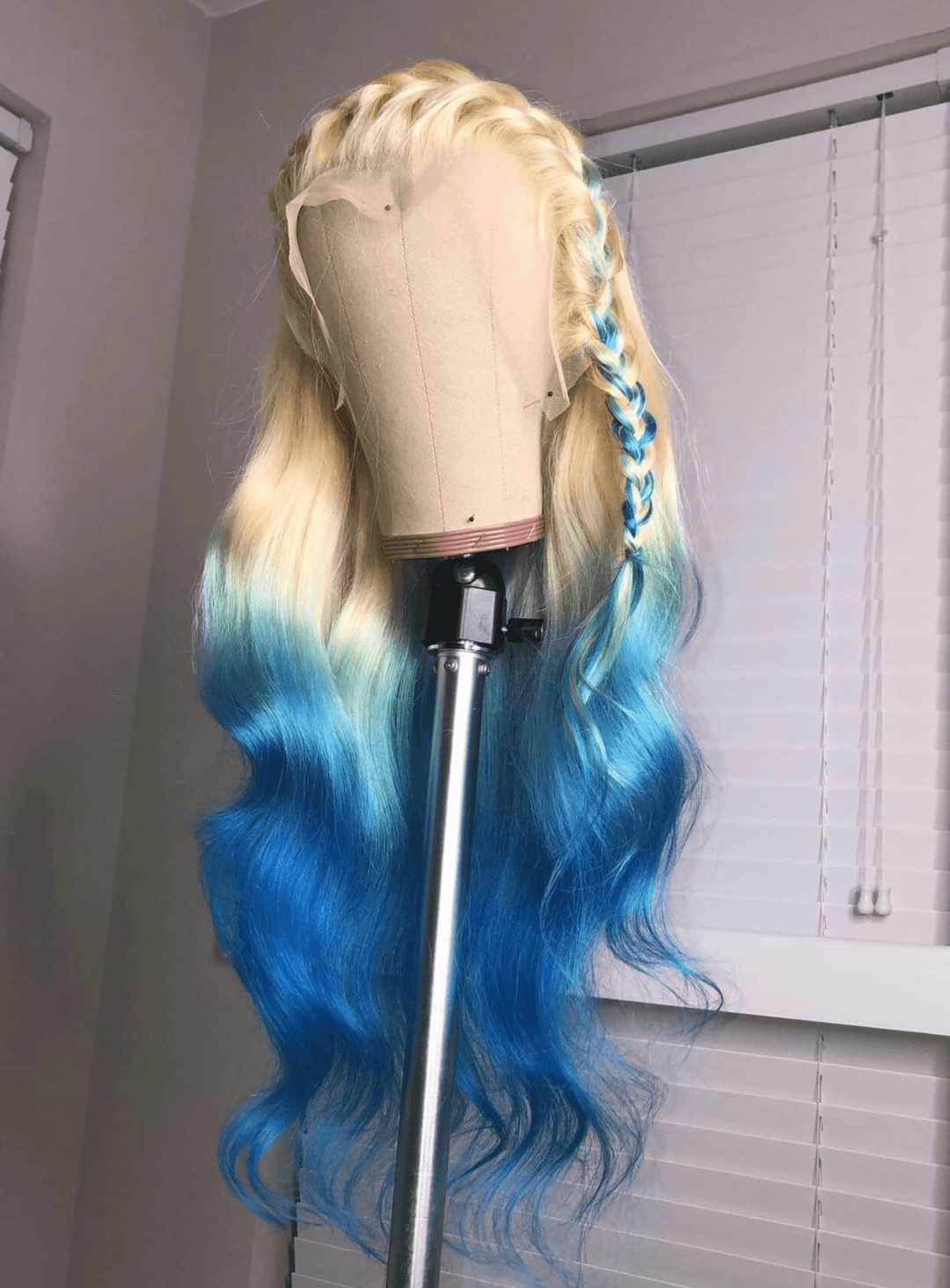 Body Wave Lace Wig -